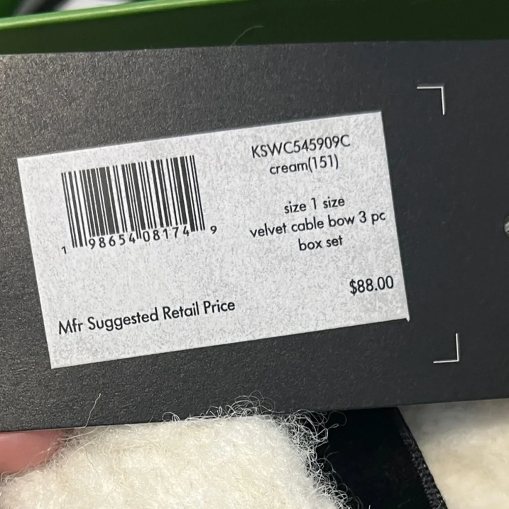 Kate Spade White Scarf,Hat,Arm Warmers Box Set NWT